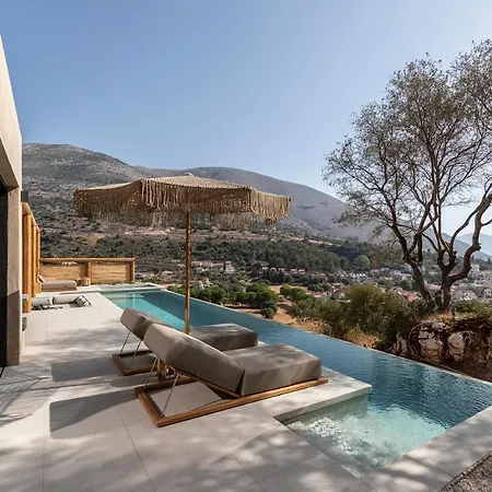 Pera Perou Villa II * Agia Efimia